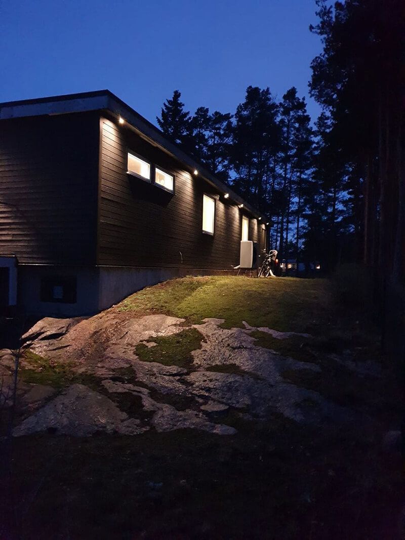 Fasadbelysning tak hus spotlights Elinstallation Elcentralen Oskarshamn